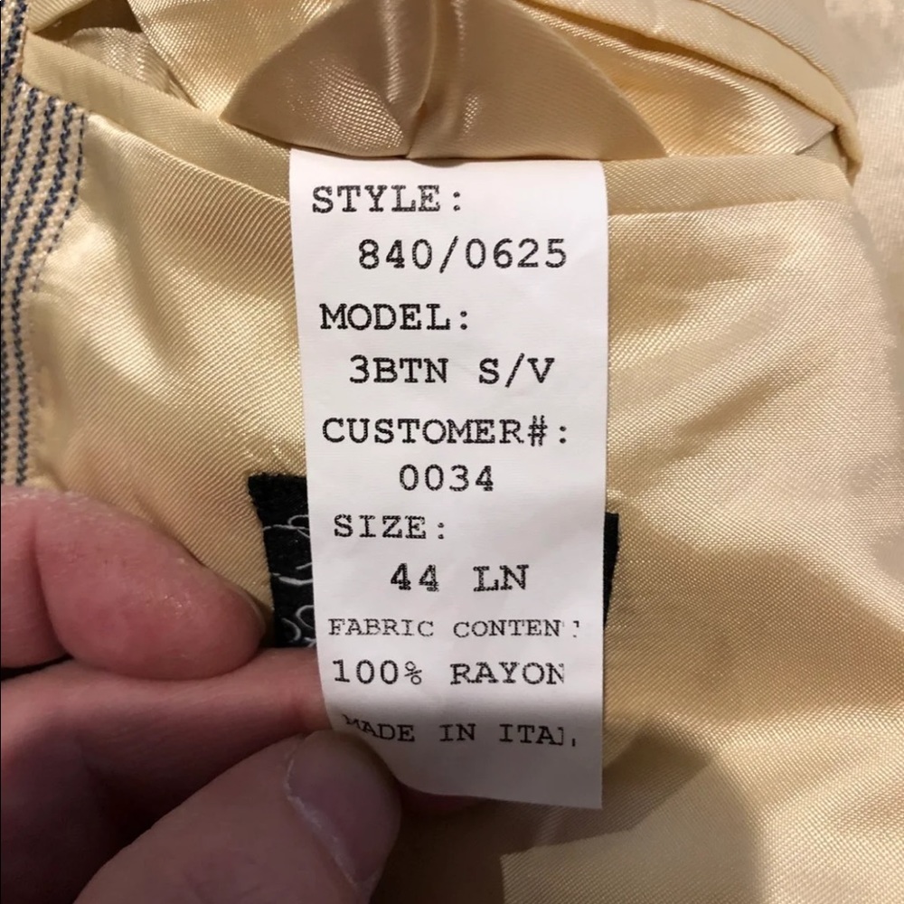 Saks Fifth Avenue Suit Jacket 44 Long - Picture 5 of 5